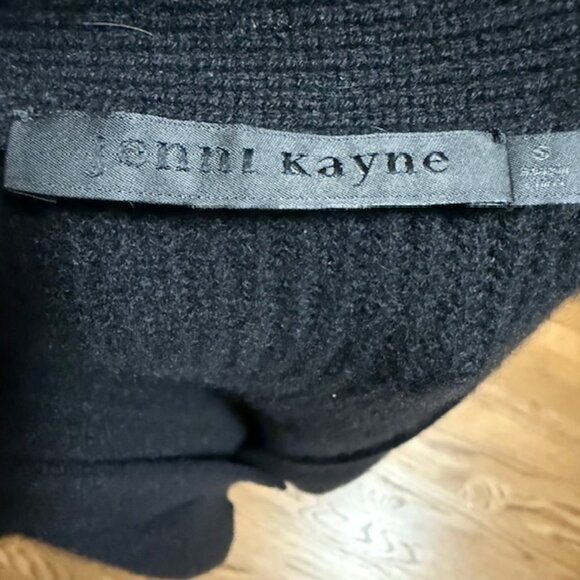Jenni Kayne 100% Cashmere Cropped Cocoon Sweater - Picture 4 of 5